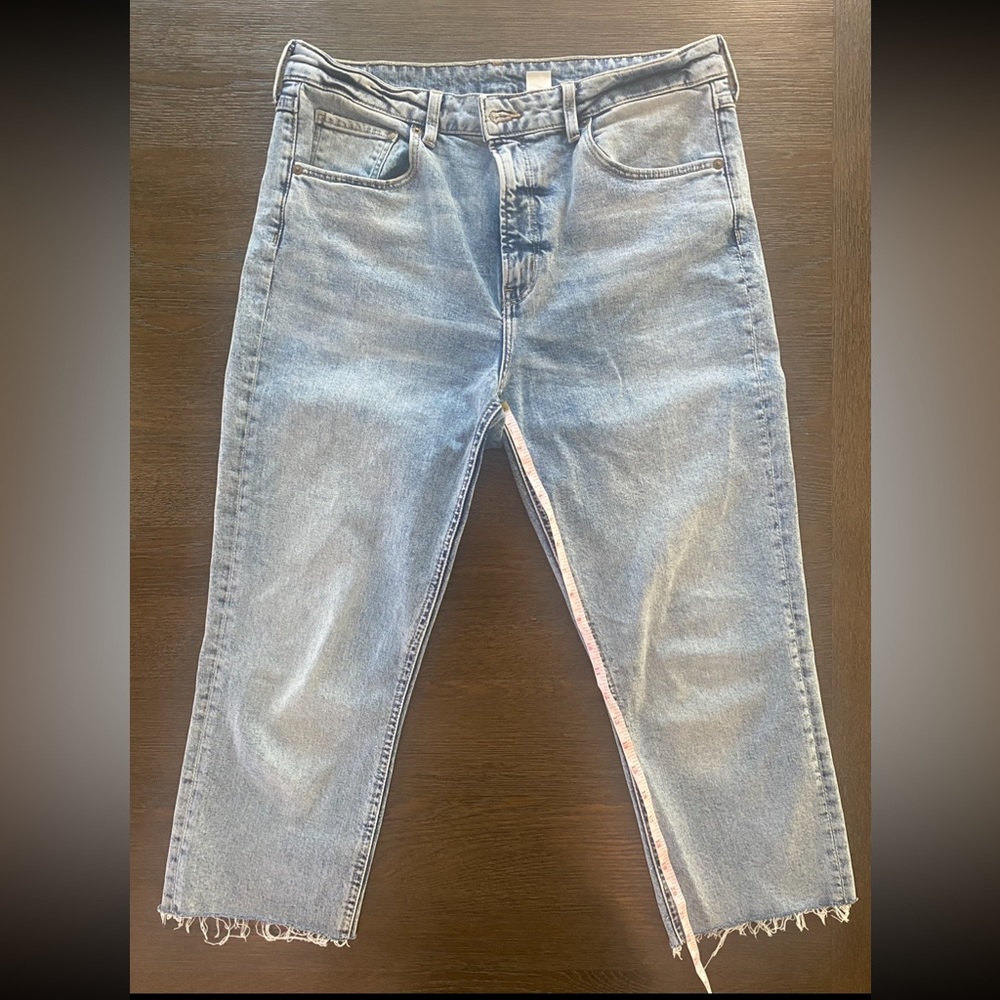 H&M Vintage Slim High Waist Raw Hem Ankle* Jean ***Tailored to a 22” inseam***